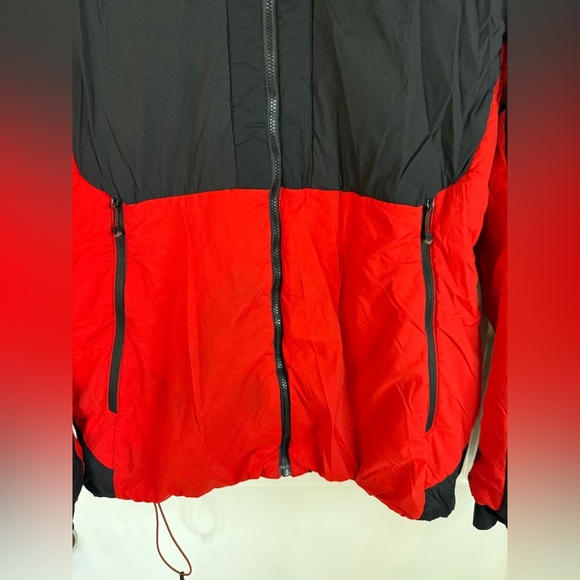 NorthFace Women’s Red & Black Summit Series L3 Bentrix 2.0 Zip Up Jacket - Picture 3 of 10